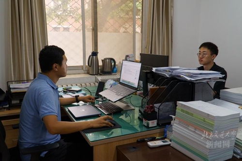 人事處與教師工作部攜手 精心部署優化服務，確保暑期工作與教育信息咨詢順暢運行